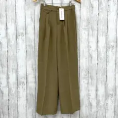 新品【 Futier land 】タック入り センタープレスストレートスラックス