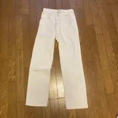 UNIQLO U ホワイトデニムパンツ