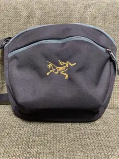 アークテリクス　マンティス2 ダークマジック ARC'TERYX - アークテリクス マンティス2 ダークマジック の通販