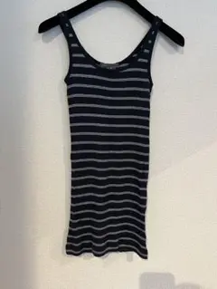 VINCE. レーヨンタンクトップ