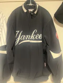 ヤンキースLサイズ ジャケット　値下げ可能です‼️