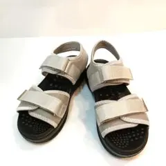 Item thumbnail for item 3b69a779-56f6-42b5-9552-1da1ebd1fd6e