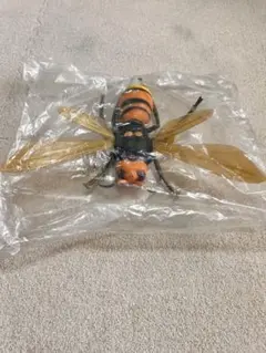 大型ハチフィギュア BIGスズメバチ2