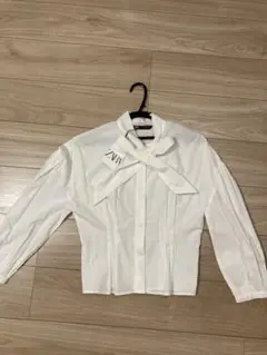 zara Ribbon ホワイトコットンシャツ