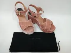 Item thumbnail for item 0a38a353-aff1-4db5-95e1-500063103420