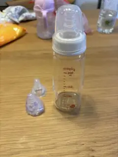 ピジョンスリムタイプ哺乳びん耐熱ガラス製 乳首付き