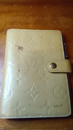 Item thumbnail for item ef75093c-4fee-4c21-b35a-daa358d2ffb5