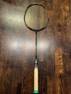 【廃盤旧色】バドミントンラケット　デュオラ10 YONEX DUORA10 廃盤旧色】バドミントンラケット デュオラ10 YONEX DUORA10