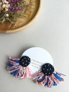 Item thumbnail for item de6c2cc0-3dfb-498a-8765-040886970db2