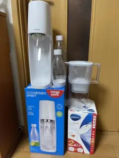 セール中 ソーダストリームスピリット(手動)とブリタの浄水器セット 美品