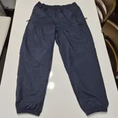 Item thumbnail for item 6cf5b65e-f0f7-4186-94ee-04d1e317192d