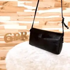 【アンキャシェット】Encachette 牛革レザー ショルダーバッグ 北欧 黒