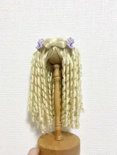 Item thumbnail for item 37fd41a9-03ae-46be-b0aa-f51036f1d369