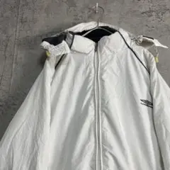 90s UMBRO アンブロ ナイロンジャケット マウンテンパーカー 白