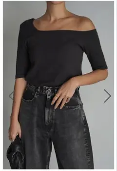 room306 Square Neck One-shoulder Tops