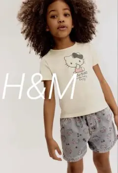 新品　H&M ハローキティ Tシャツ 110