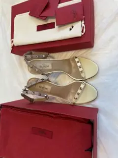 VALENTINO(ヴァレンティノ) スタッズサンダル　36.5(23.5cm)