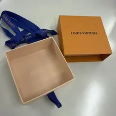 Item thumbnail for item f90e5c99-8b3a-4cf9-a56e-258edaf4b34e