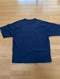 ネイビーブルー ポケット付き Tシャツ