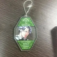 リヴァイ　アクリルキーホルダー