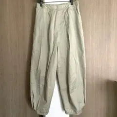 ベージュ ワークパンツ リラックスフィット