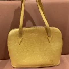 LOUIS VUITTON ルイヴィトン エピ リュサック ショルダーバッグ