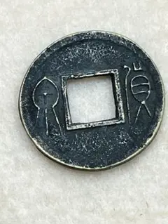 1 ミュー銀貨　美品　小型銀貨　チャット　ビルマ　外国コイン　希少 1 ミュー銀貨 美品 小型銀貨 チャット ビルマ 外国コイン 希少