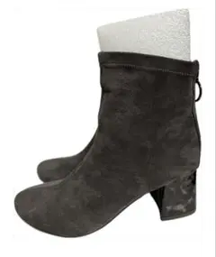 Item thumbnail for item 575ec662-2a5f-4663-8a3e-434f9c874f2f