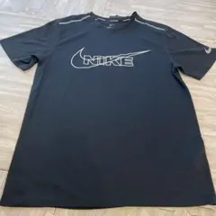 NIKE Tシャツ　⭐︎新品