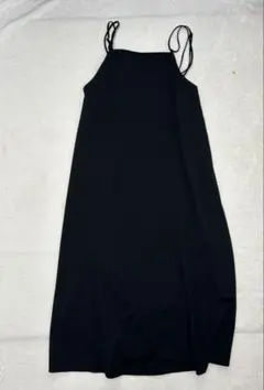 ブラックキャミワンピース