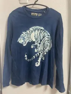 オクラ　見返りタイガー インディゴ ロンT