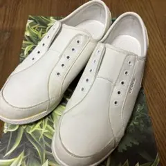crocs スニーカー　w6 難あり