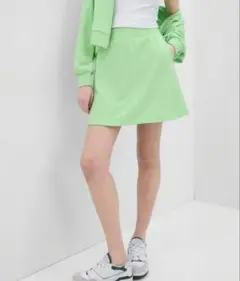 未使用　GAP　ヴィンテージソフト　GAPロゴ　ミニスカート　スウェット