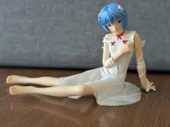 綾波レイ　フィギュア　エヴァンゲリオン
