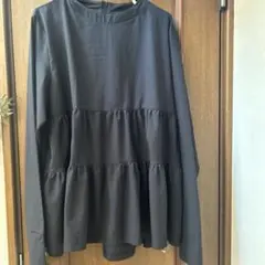 ティアード　ラッシュガード　Lサイズ