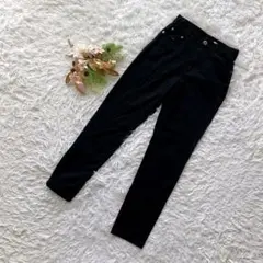 【イッカ】 (S) スキニーパンツ ストレッチ シンプル カジュアル 美脚 黒