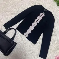 極美品　クレイサス　カーディガン　黒　フック　カシミヤ混　ロゴ刺繍　38 M