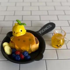 リーメント　単品　ポチャッコカフェ　ふわふわパンケーキ　ミニチュア