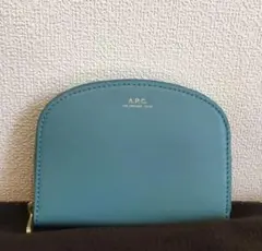 アーペーセー A.P.C. 小銭入れ コンパクトウォレット レディース ブルー