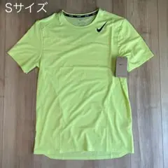 【新品未使用】ナイキ NIKE エアロスイフト　Tシャツ