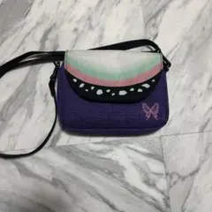 鬼滅の刃　胡蝶しのぶ　ポシェット
