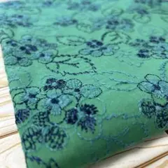 縦100cm×横90cm 刺繍生地