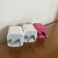 電源アダプター　Apple純正　2個　充電器　5V 1A　ACアダプタ　オマケ付