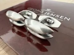 Item thumbnail for item ec38c509-e60c-42ef-94d0-a94b3f72d636