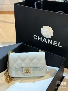 CHANEL ライトブルー ショルダーバッグ