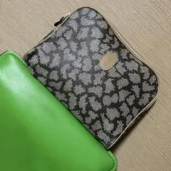 Item thumbnail for item c8a76539-f5b9-4d3b-a7e3-58ae64cbbff8