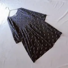 KN0131【ホコモモラ】ワンピース【40】七分袖 ミディ丈 総柄 コットン