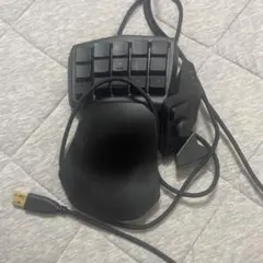 Razer TARTARUS CHROMA ゲーミングキーパッド