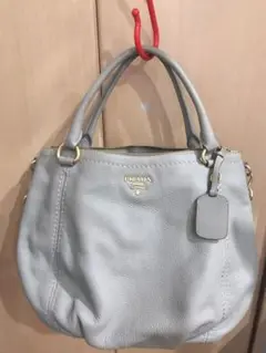 PRADA プラダ ショルダーバッグ牛革