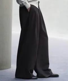 SLIGHT FLARE DOUBLE CLOTH BAGGY SLACKS